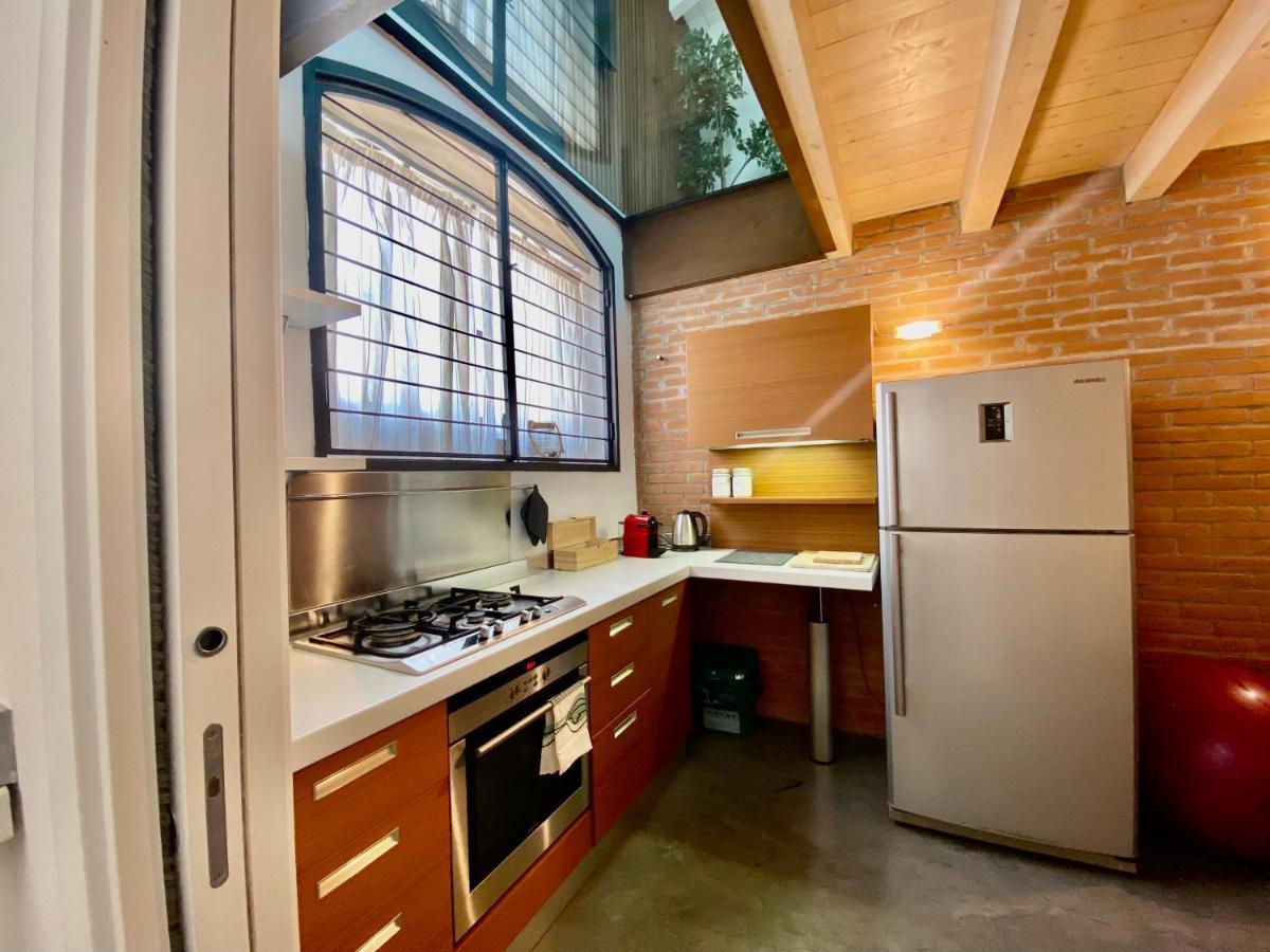 Luxury Industrial Apt Vicino Al Centro Con Garage Brescia Buitenkant foto