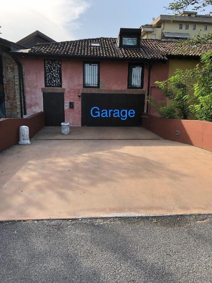 Luxury Industrial Apt Vicino Al Centro Con Garage Brescia Buitenkant foto